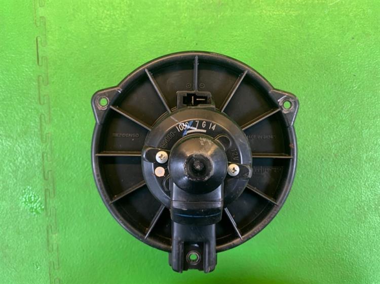Мотор печки Хонда Фит в Петрозаводске 116736