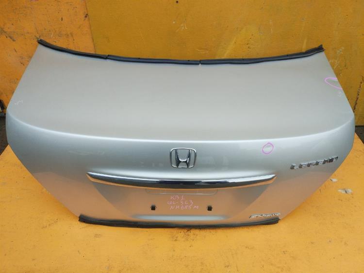 Крышка багажника Хонда Легенд в Петрозаводске 555211